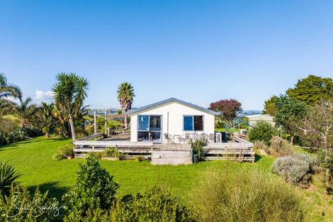 Photo of property in 104 Wearmouth Road, Paparoa, 0571