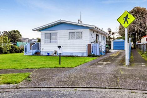 Photo of property in 7 Totara Crescent, Hawera, 4610