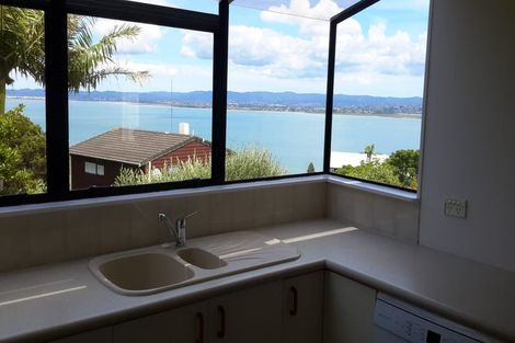 Photo of property in 26 Mayall Avenue, Beach Haven, Auckland, 0626
