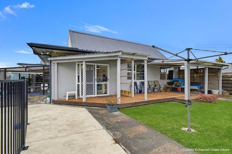 Photo of property in 103 Benmore Avenue, Cloverlea, Palmerston North, 4412