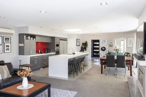 Photo of property in 2 Hemingway Place, Spencerville, Christchurch, 8083