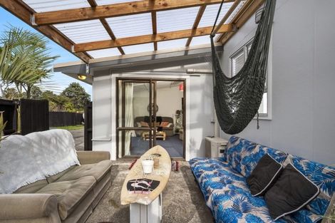 Photo of property in 103a Simpson Road, Papamoa Beach, Papamoa, 3118