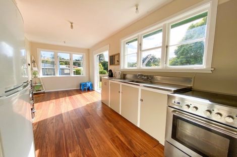 Photo of property in 14 Lear Street, Stratford, 4332