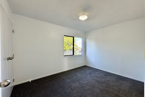 Photo of property in 1/22 Barneys Farm Road, Clendon Park, Auckland, 2103