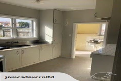 Photo of property in 192 Rathgar Road, Henderson, Auckland, 0610