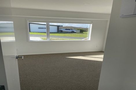 Photo of property in 1 Fantail Way, Mangawhai, 0505
