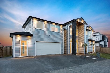 Photo of property in 20 Spyglass Street, Red Beach, 0932