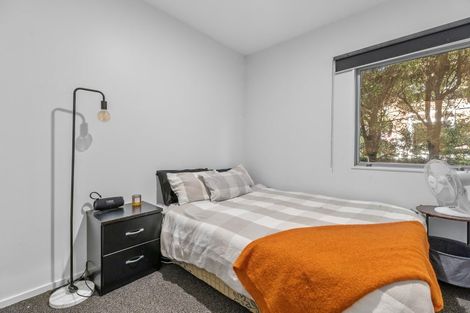 Photo of property in 14b Mckerrow Place, Sunshine Bay, Queenstown, 9300