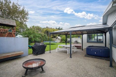 Photo of property in 64 Watt Road, Otatara, Invercargill, 9879
