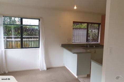 Photo of property in 1 Landon Place, Pukekohe, 2120