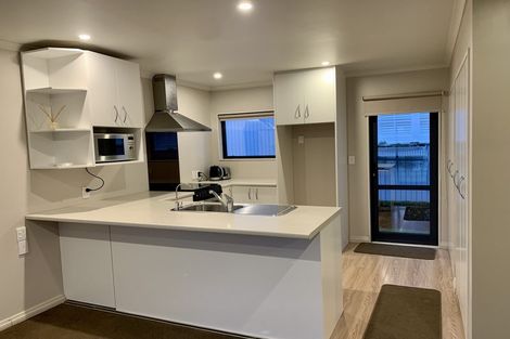 Photo of property in 11 Maude Street, Riverhead, 0820