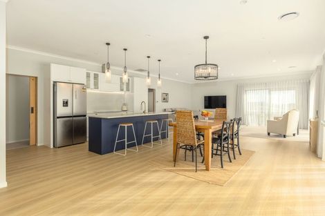 Photo of property in 7 Karearea Avenue, Waikanae, 5036