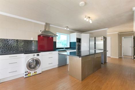 Photo of property in 137 Osprey Drive, Welcome Bay, Tauranga, 3112