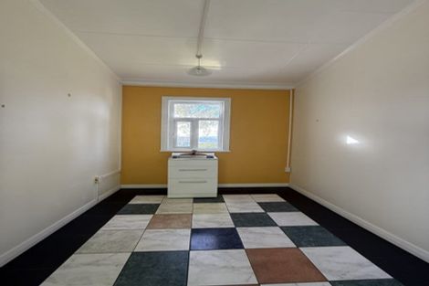 Photo of property in 53 Hornsey Road, Melrose, Wellington, 6023