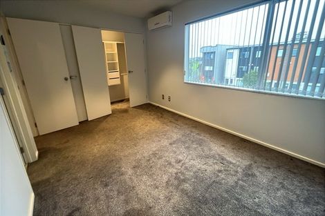 Photo of property in 75 Bordeaux Parade, Te Atatu South, Auckland, 0610