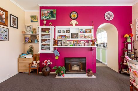 Photo of property in 276 High Street, Dannevirke, 4930