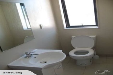 Photo of property in 158 Peverel Street, Riccarton, Christchurch, 8041