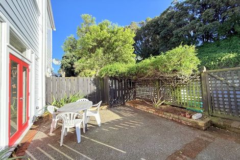 Photo of property in 256 Riddiford Street, Newtown, Wellington, 6021
