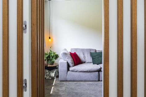 Photo of property in 27 Long Acre Drive, Cracroft, Christchurch, 8022