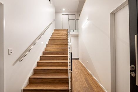 Photo of property in 1 Challow Court, Rolleston, 7615