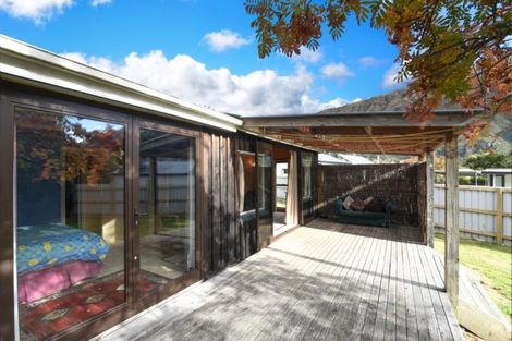 Photo of property in 93 Kent Street, Kingston, Athol, 9793