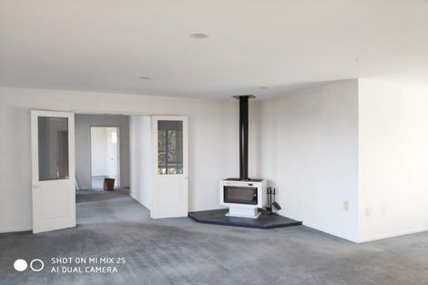 Photo of property in 10 Forsythe Place, Massey, Auckland, 0614