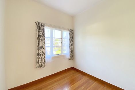 Photo of property in 71 Keegan Drive, Massey, Auckland, 0614
