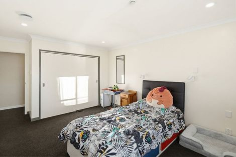 Photo of property in 77 Avondale Road, Taradale, Napier, 4112