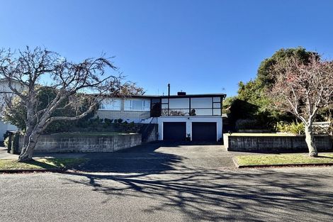 Photo of property in 5 Hampden Street, Awapuni, Palmerston North, 4412