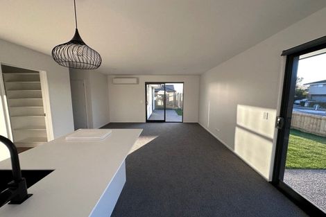 Photo of property in 37 Comer Street, Halswell, Christchurch, 8025