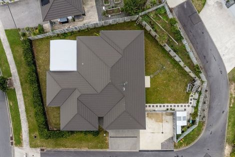 Photo of property in 5 Waitaria Terrace, Aotea, Porirua, 5024