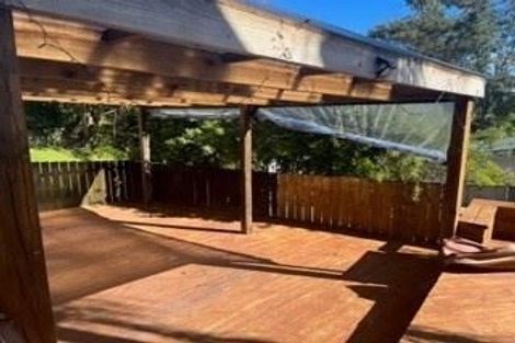 Photo of property in 27 Sunhill Road, Sunnyvale, Auckland, 0612