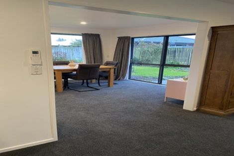 Photo of property in 37 Courage Road, Amberley, 7410