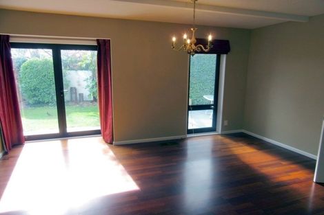 Photo of property in 10 Chevron Place, Ilam, Christchurch, 8041