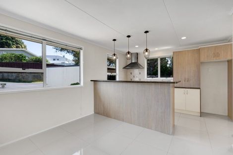 Photo of property in 35f Clearmont Crescent, Blagdon, New Plymouth, 4310