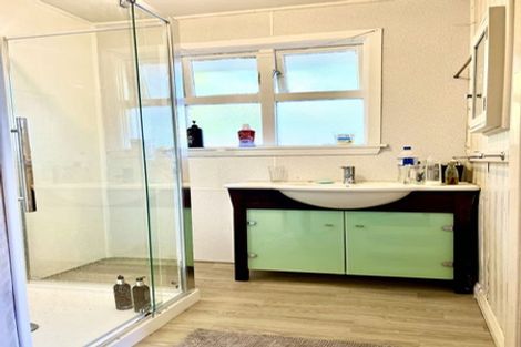 Photo of property in 9 Delph Street, Avonhead, Christchurch, 8042