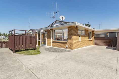 Photo of property in 76 Mansels Road, Greerton, Tauranga, 3112