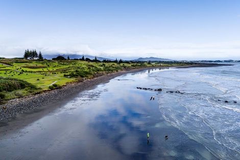 Photo of property in 6 Saint Andrews Parkway, Waiwhakaiho, New Plymouth, 4312