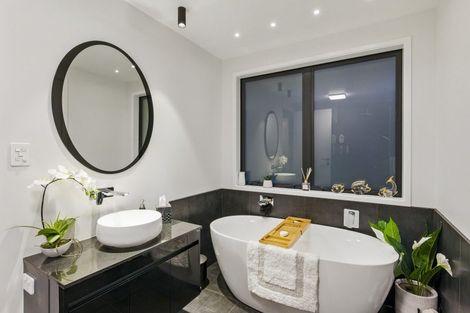 Photo of property in 518 Hickford Road, Foxton, 4891