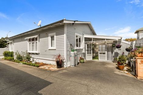 Photo of property in 8 Pascal Street, Palmerston North, 4410