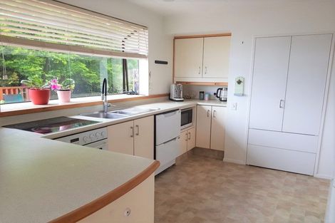 Photo of property in 25 Leeward Drive, Whitby, Porirua, 5024