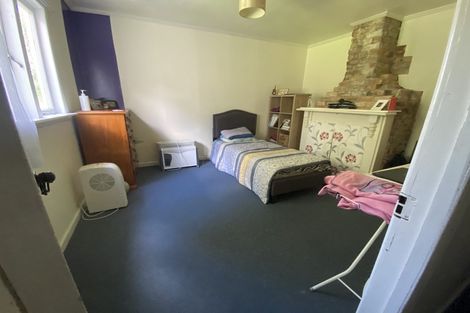 Photo of property in 87 Konini Road, Titirangi, Auckland, 0604