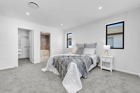Photo of property in 48 Hikuawa Road, Flat Bush, Auckland, 2019