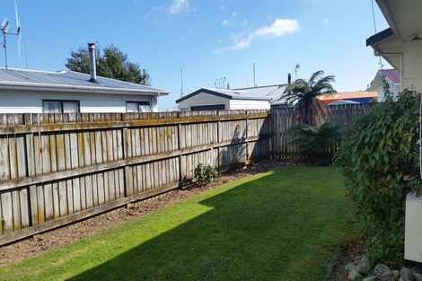 Photo of property in 195a Cambridge Street, Levin, 5510