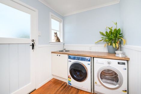 Photo of property in 9 Mersey Terrace, Roslyn, Palmerston North, 4414