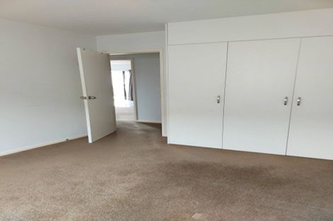 Photo of property in 9 Mcwhirters Farm Lane, Massey, Auckland, 0614