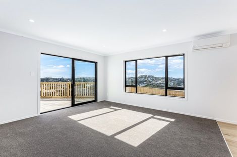 Photo of property in 9 Boeing Way, Newlands, 6037