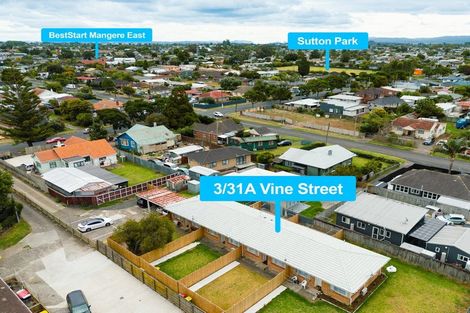Photo of property in 2/31a Vine Street, Mangere East, Auckland, 2024