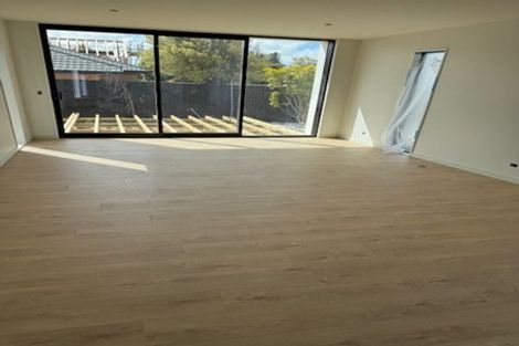 Photo of property in 27 Division Street, Riccarton, Christchurch, 8041