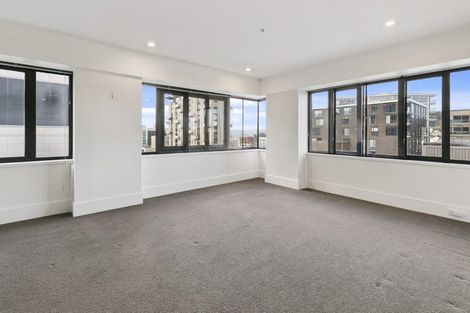 Photo of property in St Peters Apartments, 10a/192 Willis Street, Te Aro, Wellington, 6011